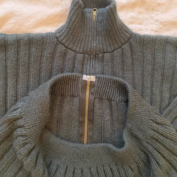 Men’s zipper sweater approximately US size large - Picture 2 of 5